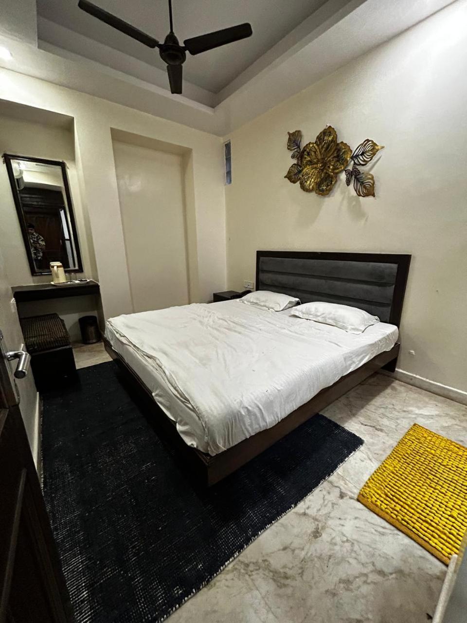 Family Hotel By Pg International Nowe Delhi Zewnętrze zdjęcie